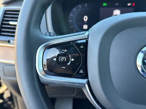 Certified 2023 Volvo XC90 B6 Plus w/ Protection Package Premier image 30