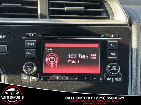 Used 2015 Honda Fit LX image 23