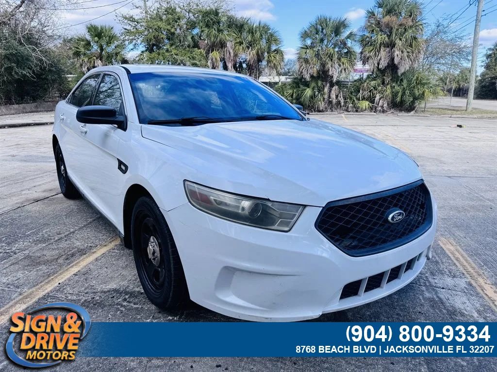 Used 2014 Ford Taurus Police Interceptor AWD image 2