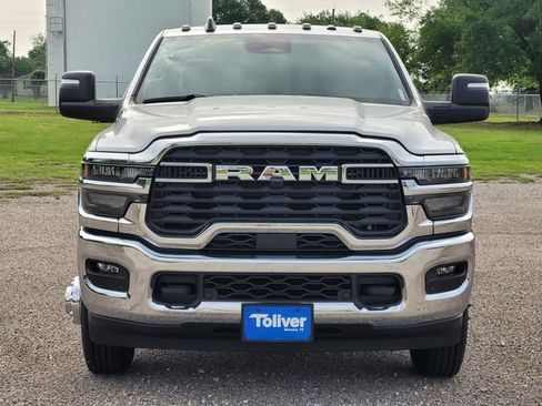 New 2026 RAM 3500 Tradesman AWD/4WD image 3
