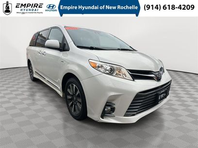 Used 2019 Toyota Sienna XLE