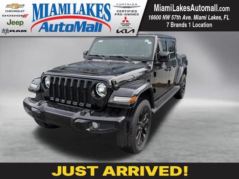 Used 2023 Jeep Gladiator Overland AWD/4WD image 1