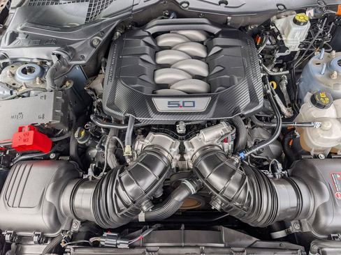 Used 2024 Ford Mustang GT Premium RWD image 19
