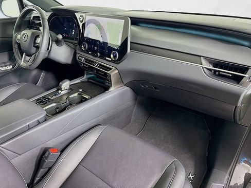 Certified 2025 Lexus RX 350 FWD image 30