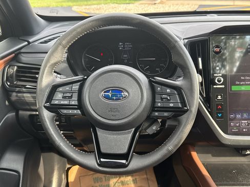 Used 2025 Subaru Forester Touring w/ Popular Package - Touring AWD/4WD image 26