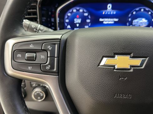 Used 2024 Chevrolet Silverado 1500 LT AWD/4WD image 18