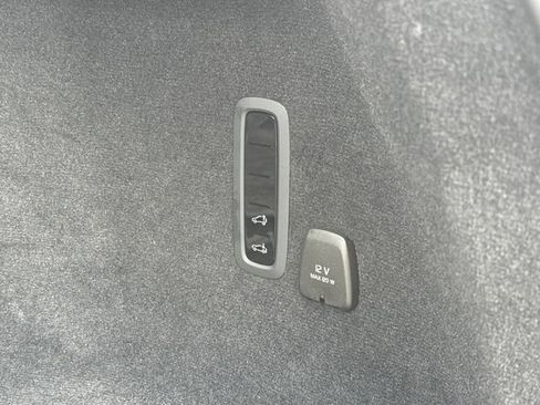 Used 2025 Polestar Polestar 3 AWD/4WD image 37