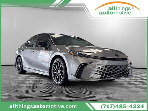 Used 2025 Toyota Camry XSE w/ Premium Plus Package AWD/4WD image 1