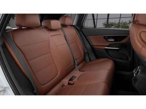 New 2026 Mercedes-Benz GLC 300 4MATIC image 5