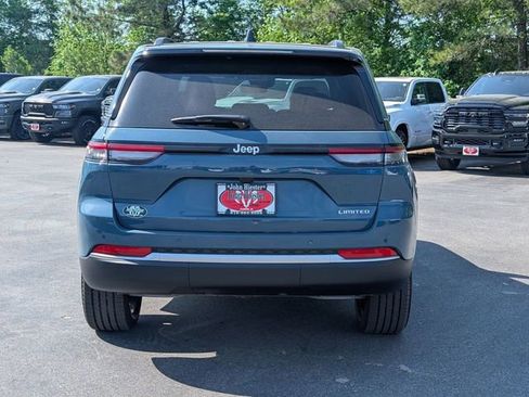 New 2026 Jeep Grand Cherokee Limited RWD image 6