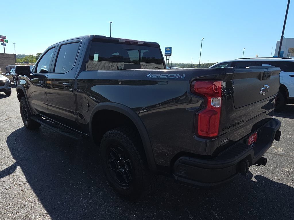 Used 2024 Chevrolet Silverado 1500 ZR2 w/ ZR2 Bison Edition AWD/4WD image 6