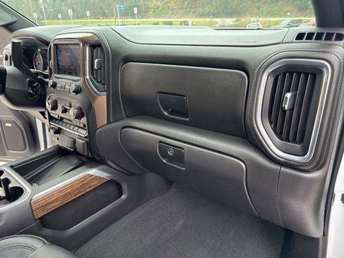 Used 2021 Chevrolet Silverado 1500 High Country w/ Technology Package image 37