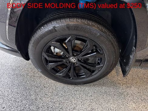 Used 2024 Toyota RAV4 XSE w/ Advanced Technology Package image 11