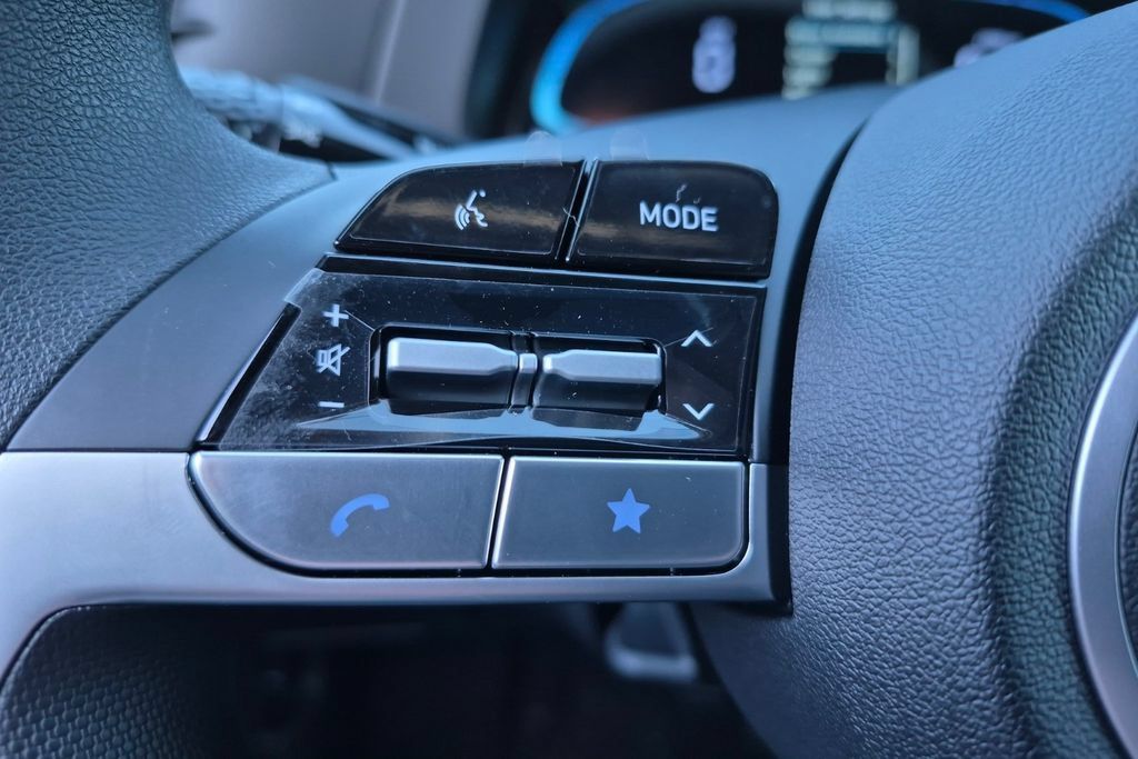 New 2026 Hyundai Elantra SE FWD image 27