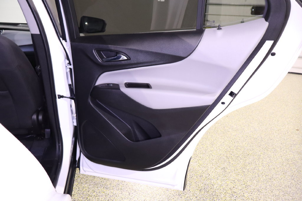 Used 2020 Chevrolet Equinox LS w/ LS Convenience Package FWD image 35