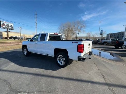 Used 2019 Chevrolet Silverado 1500 LT w/ All Star Edition image 6