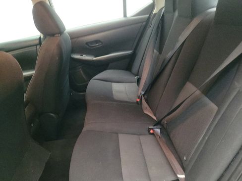 Used 2024 Nissan Sentra SV FWD image 18