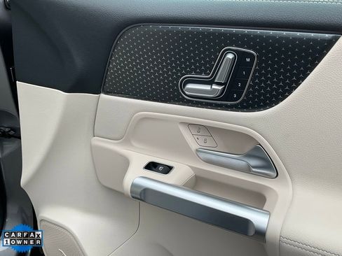 Used 2024 Mercedes-Benz EQB 250+ image 76