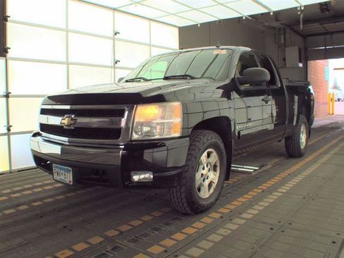 Used 2008 Chevrolet Silverado 1500 LT w/ Power Pack Plus AWD/4WD image 1