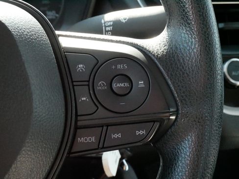 Certified 2025 Toyota Corolla LE FWD image 25