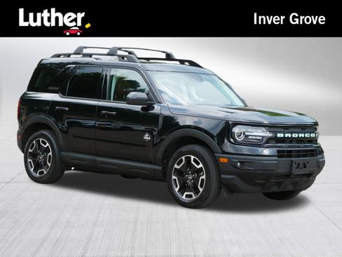 Used 2022 Ford Bronco Sport Outer Banks w/ Tech Package AWD/4WD image 1