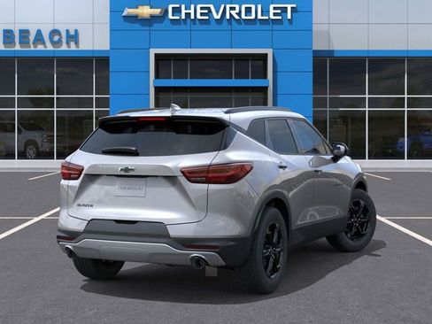 New 2026 Chevrolet Blazer LT image 4
