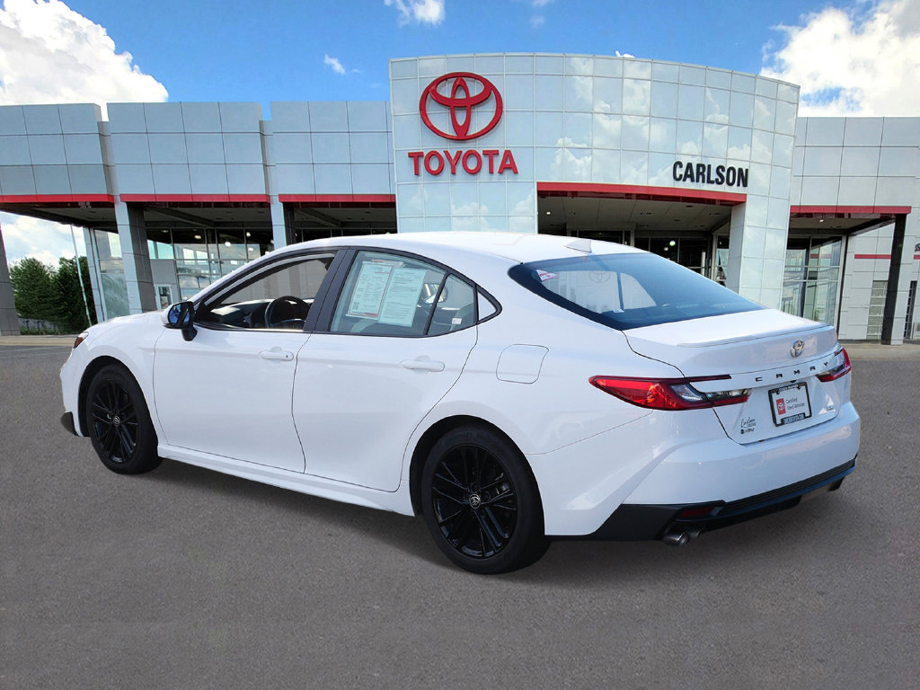 Certified 2025 Toyota Camry SE FWD image 6