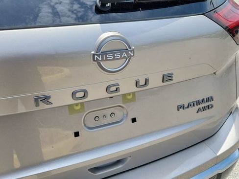 Certified 2026 Nissan Rogue Platinum AWD/4WD image 8