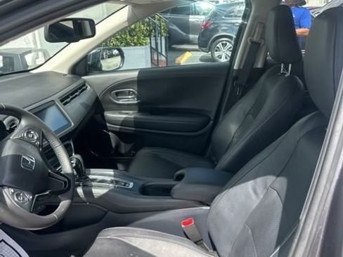 Used 2021 Honda HR-V EX-L image 18