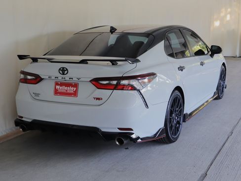 Used 2021 Toyota Camry TRD w/ TRD Package w/JBL Audio FWD image 6