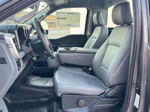 New 2026 Ford F350 XL w/ XL Chrome Package image 17