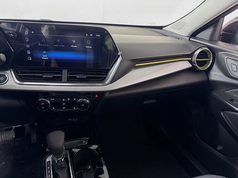 New 2026 Chevrolet Trax LT w/ Driver Confidence Package FWD image 24