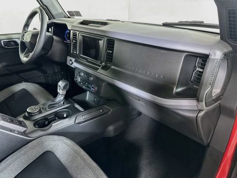 Certified 2023 Ford Bronco 4-Door AWD/4WD image 32
