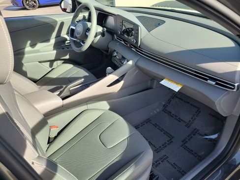 New 2026 Hyundai Elantra Sport FWD image 17