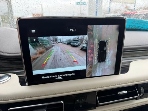 Used 2021 Lincoln Aviator Black Label Grand Touring w/ Class IV Trailer Tow Package image 21