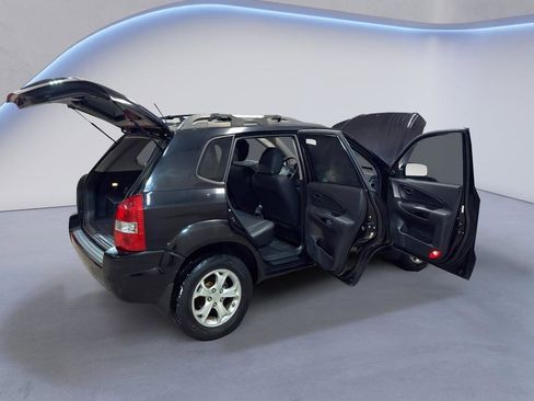 Used 2009 Hyundai Tucson Limited image 12