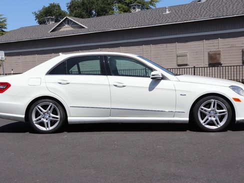 Used 2012 Mercedes-Benz E 350 Sedan image 10