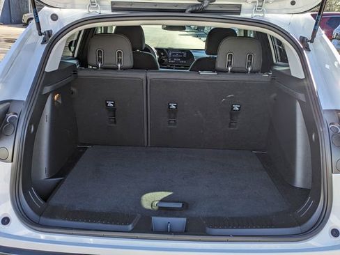 Used 2024 Chevrolet Trax LS image 14