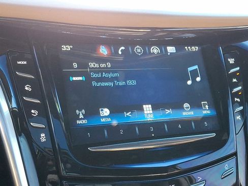 Used 2020 Cadillac Escalade Platinum image 21