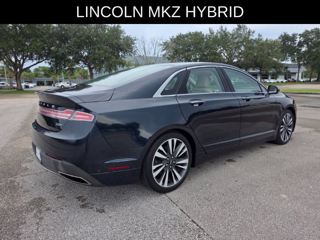 Used 2020 Lincoln MKZ Reserve w/ Elements Package FWD image 3