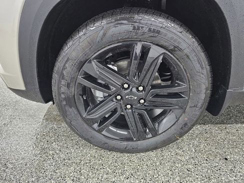 New 2026 Chevrolet Trax ACTIV w/ Driver Confidence Package image 9