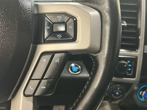 Used 2019 Ford F150 Lariat image 20