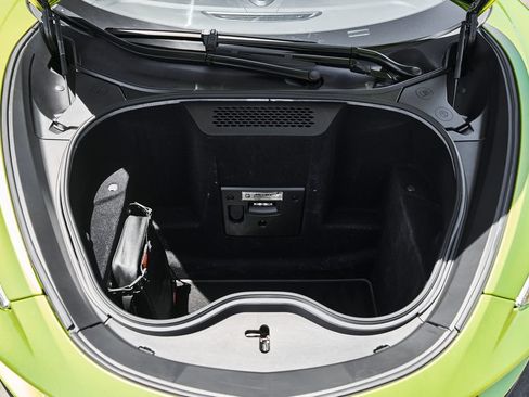 Used 2023 McLaren GT RWD image 17