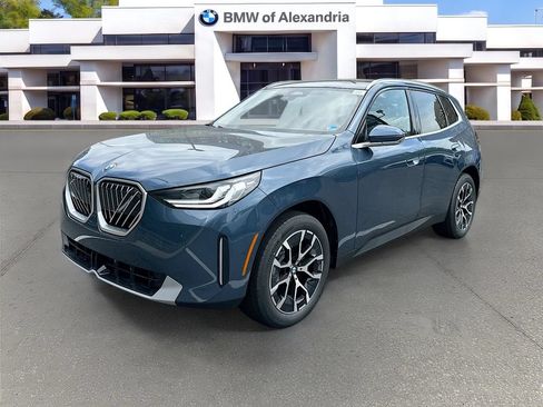 New 2026 BMW X3 xDrive30i w/ Premium Package AWD/4WD image 3