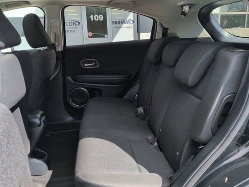 Used 2017 Honda HR-V EX image 24