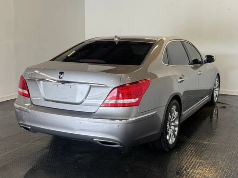 Used 2012 Hyundai Equus Signature RWD image 6