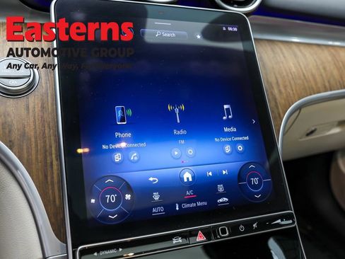 Used 2023 Mercedes-Benz C 300 C 300 image 18