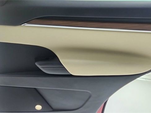 Used 2024 Tesla Model X image 27