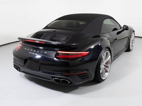 Used 2019 Porsche 911 Turbo image 16