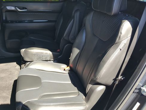 Used 2024 Hyundai Palisade Calligraphy image 41